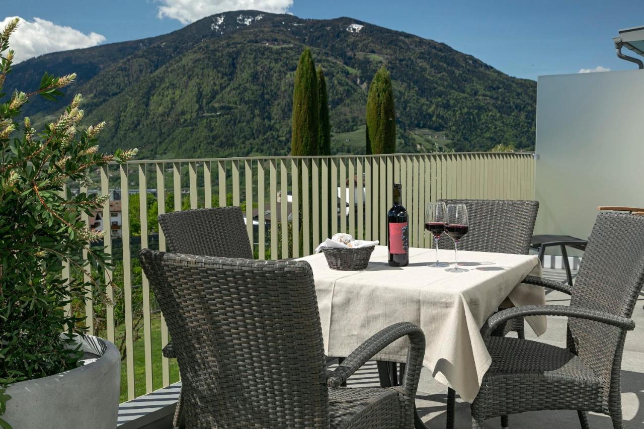 Appartement-Hotel Beatenhof Tirolo Exterior photo