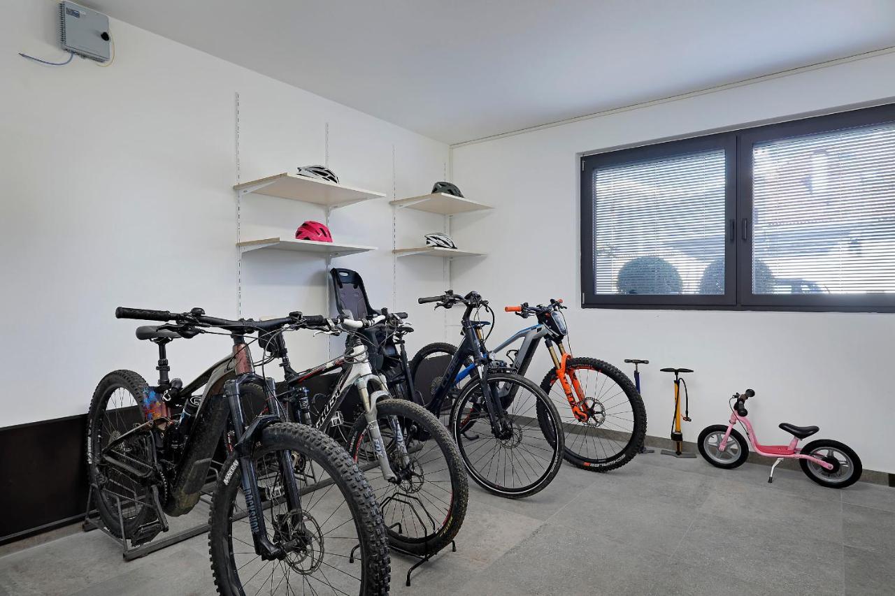 Appartement-Hotel Beatenhof Tirolo Exterior photo