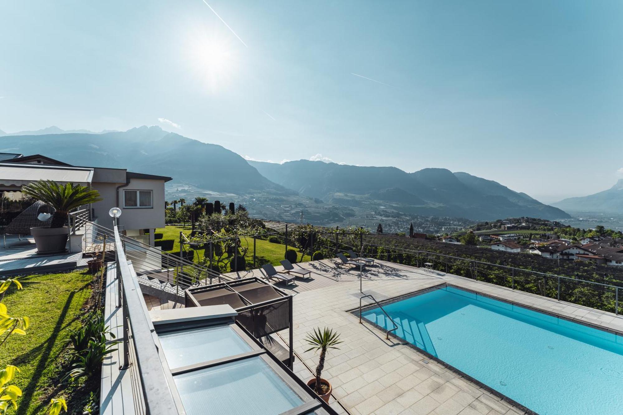 Appartement-Hotel Beatenhof Tirolo Exterior photo