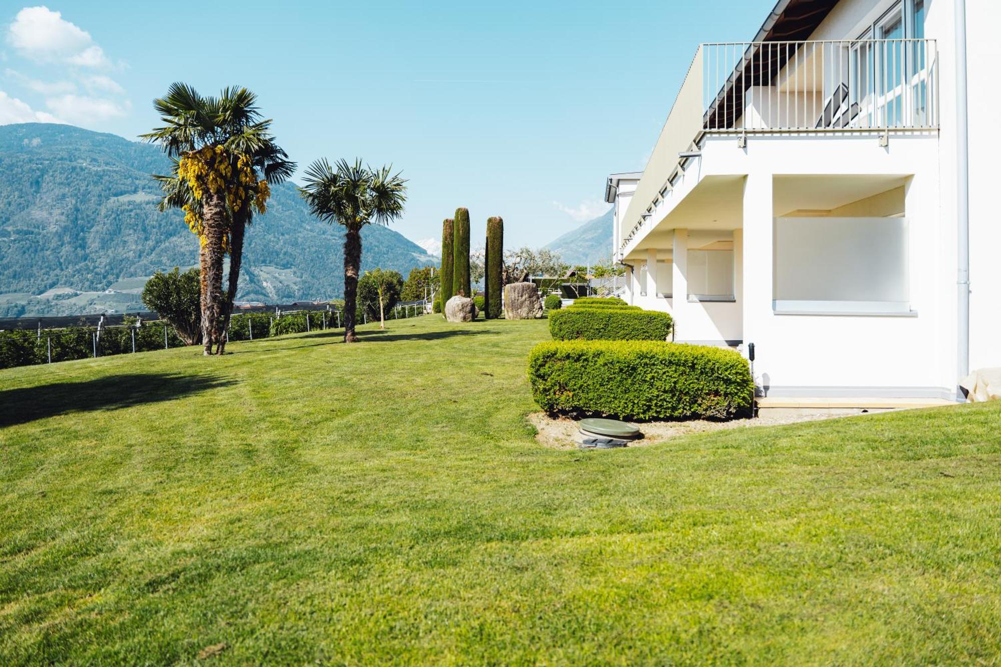 Appartement-Hotel Beatenhof Tirolo Exterior photo